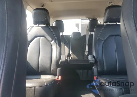 2021 Chrysler Voyager Lxi from USA, damaged, VIN 2C4RC1DG2MR542739